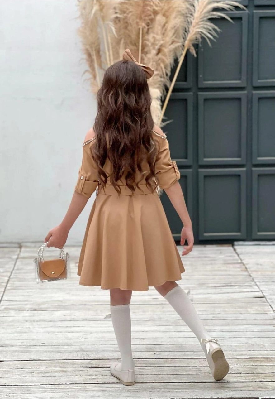 Çocuk Omuz Taşlı Püsküllü Kız Çocuk 5 Parça Kot Elbise Taba