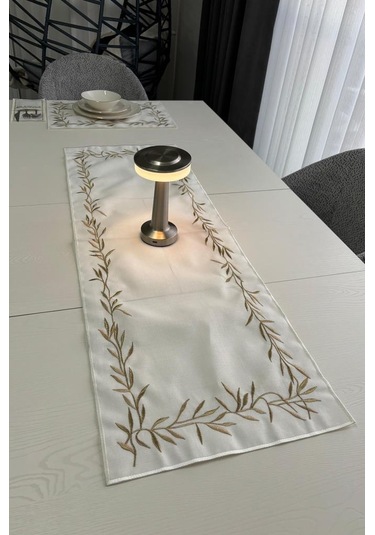 Nazlım Keten Nakışlı Amerikan Servis Takımı 19 Parça Gold Gold