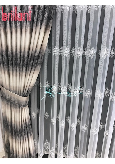 Fon Perde Renk Geçişli Tribal Desen Dilediğiniz En Ölçüsünde Çok Renkli