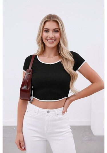 Zedefx Kadın Biyeli Yaka Detaylı T-shirt Siyah