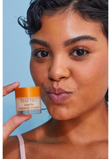 Tree Hut Vanilla Gece Boyu Nemlendirici Dudak Maskesi 17gr