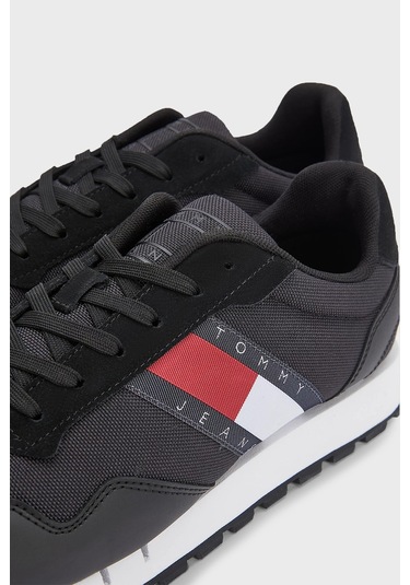 Tommy Hilfiger Erkek Ayakkabı EM0EM01081 BDS SİYAH-BEYAZ Beyaz