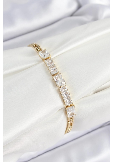 Xuping Pirinç Parçalı Su Yolu Model Gold Renk Kadın Bileklik Çok Renkli