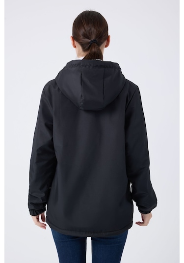 Kadın Siyah İçi Kürklü Su Ve Rüzgar Geçirmez Kapüşonlu Kışlık Mont & Kaban & Parka Siyah