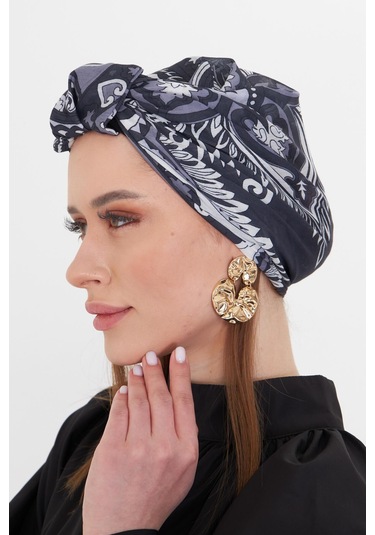 Antrasit Pratik Hazır Geçmeli Tesettür Bone Kesik Elyaf Retro Desenli 2409 25 Antrasit