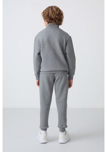 Gri Melanj Pamuklu Kalın İçi Tüylü Yumuşak Dokulu Standart Fit Nakışlı Erkek Çocuk Eşofman Takım - 11256 Gri Melanj