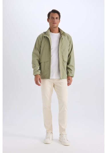 DeFacto Regular Fit Kapüşonlu Fermuarlı Cepli Mevsimlik Baharlık Yağmurluk D6305AX25SPKH271