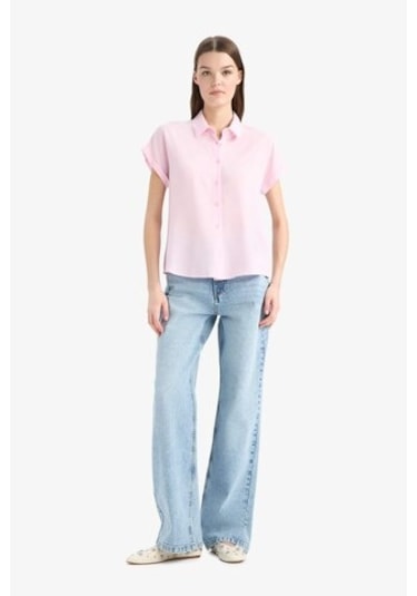 DeFacto Regular Fit Basic Düz Viskon Kısa Kollu Gömlek N7819AZ25SPPN47 DeFacto Regular Fit Basic Düz Viskon Kısa Kollu Gömlek N7819AZ25SPPN47