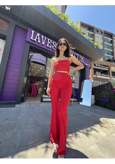 Lavessa Büzgülü İp Askılı Kırmızı Crop-131 Kırmızı