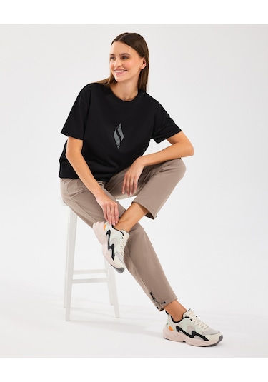 Skechers W Graphic Tee Loose Fit T-shirt Kadın Siyah Tshirt S2510311-001 Siyah