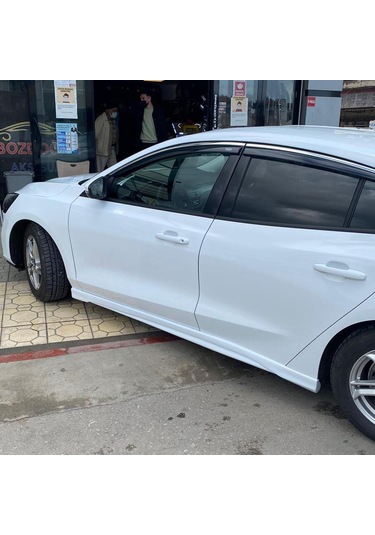 Ford Focus 5 Sedan Yan Marşpiyel Boyalı 194.50cm