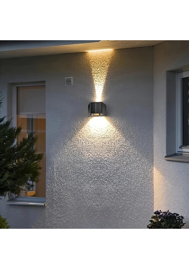 Xuweiwei 2 Adet Sıcak Işık Güneş Led Duvar Lambası Ayarlanabilir Aydınlatma Dış Mekan Bahçe Teras Modern Villa Peyzaj Işığı