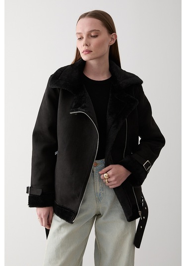 Siyah İçi Kürklü Mont Siyah