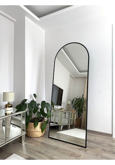Effe Siyah Metal Çerçeveli 180x70 Ayaklı Boy Aynası