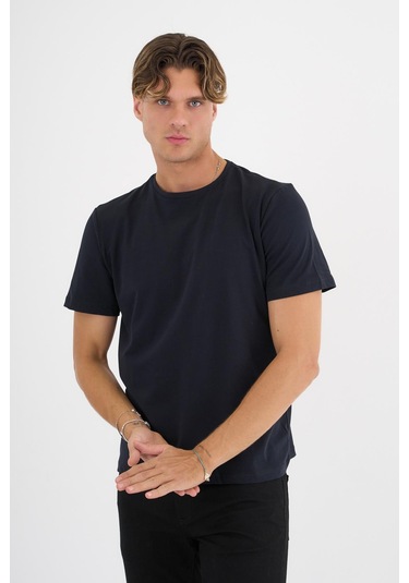 Erkek Lacivert %100 Pamuklu Standart Kalıp Likralı Basic T-shirt Siyah
