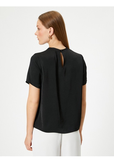 Koton Basic Bluz Aerobin Saten Kumaş Kısa Kollu Bisiklet Yaka Rahat Kalıp Siyah 4sak60078pw Siyah Koton Basic Bluz Aerobin Saten Kumaş Kısa Kollu Bisiklet Yaka Rahat Kalıp Siyah 4sak60078pw Siyah