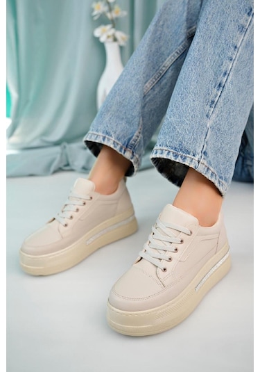 Zima Tabanı Taş Detaylı Kalın Taban Bağcıklı Kadın Sneaker 001