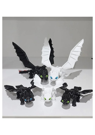 Hayat Ve Sanat Ejderhanı Nasıl Eğitirsin Dişsiz & Işığın Öfkesi /3 Adet Yavru Aile Seti /5 Adet Hareketli Ejderha