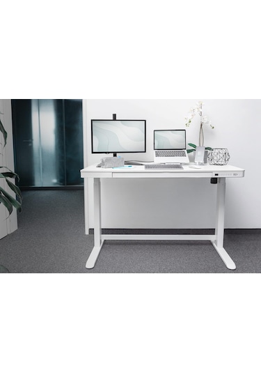 Usb Şarj İstasyonu Ve Çekmeceli Yüksekliği Elektronik Olarak Ayar