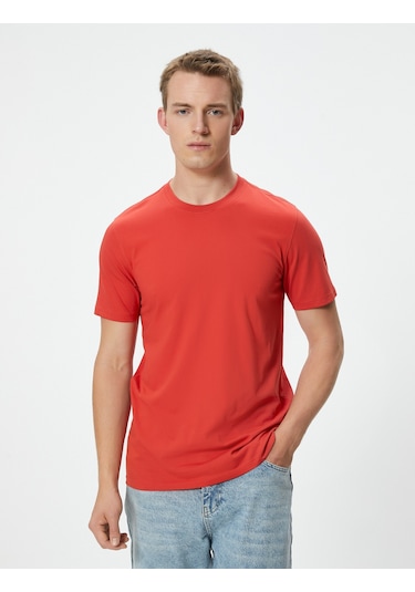 Koton Basic Tişört Dar Kesim Kısa Kollu Bisiklet Yaka Pamuklu Kırmızı 4sam10546hk Kırmızı