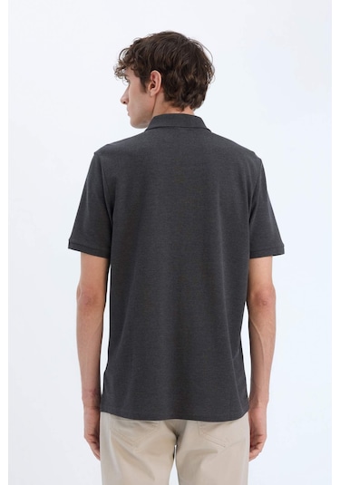 DeFacto %100 Pamuk Regular Fit Polo Yaka Kısa Kollu Basic Düz Pike Kumaş Tişört C1293AX25SPAR163 DeFacto %100 Pamuk Regular Fit Polo Yaka Kısa Kollu Basic Düz Pike Kumaş Tişört C1293AX25SPAR163