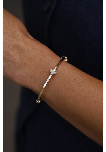 14 Ayar Altın Tek Sedefli Yonca Detaylı Kelepçe Sarı Altın