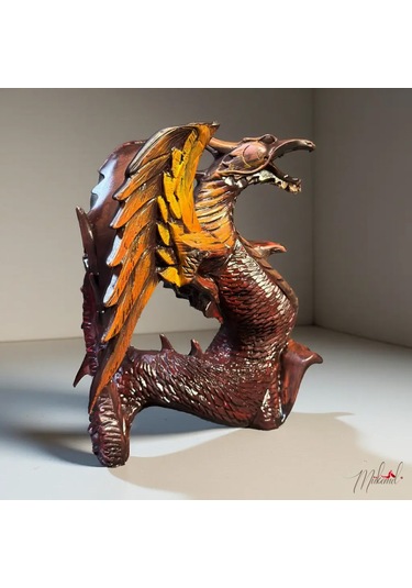 Alevle Mühürlü Nöbetçi - Ejderha Nefes Alan Ateş Heykeli, El