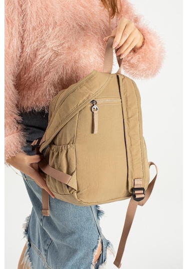 Kadın Sırt Çantası Ultra Hafif Poliamid Kumaş Su Geçirmez Çok Cepli Günlük Sırt Çantası 35 25 Cm Vizon