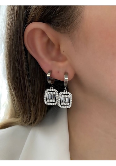 Baget Zirkon Taşlı Çelik Kararmaz Küpe Çifti Altın