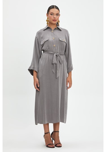 Kadın Düğme Detaylı Kemerli Elbise - Cep Tasarımlı, Modern Ve Rahat Stil - Günlük Ve Şık Kullanımlar İçin Elbise Gri
