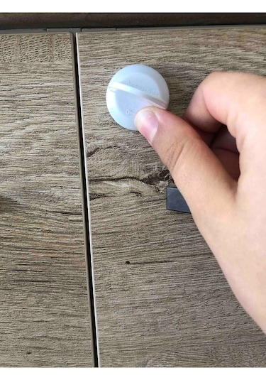 Agubugu Baby Manyetik Gizli Dolap Anahtarı Beyaz
