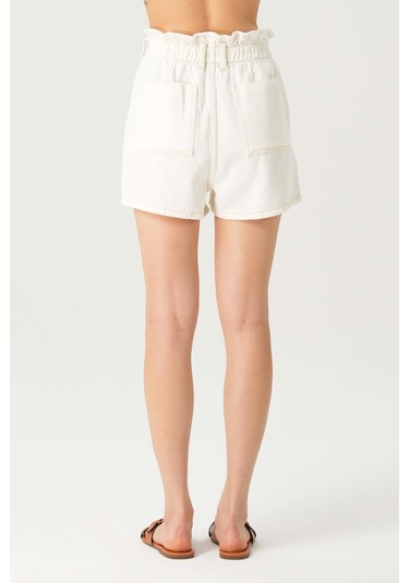 Ekru Yüksek Bel Beli Lastikli Patı Düğmeli Jean Şort C 4534-100 Ekru