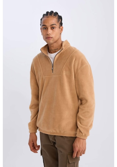 DeFacto Comfort Regular Fit Rahat Kalıp Dik Yaka Baskılı Polar Sweatshirt C7793AX24AUBN124 Kahve Kahverengi DeFacto Comfort Regular Fit Rahat Kalıp Dik Yaka Baskılı Polar Sweatshirt C7793AX24AUBN124 Kahve Kahverengi