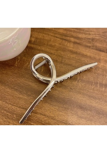 Gümüş Renk 11 Cm Büyük Boy Metal Mandal Saç Tokası Güçlü Ve Şık Gümüş