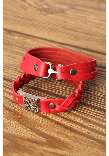 Ezoconcept Desenli Metal Aksesuarlı Kırmızı Renk Deri Erkek Bileklik Kombin