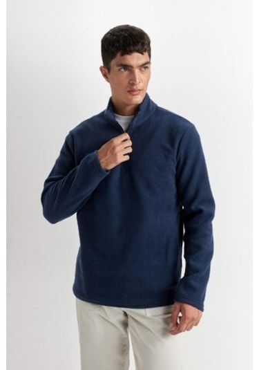 DeFacto Lacivert Tüylenme Yapmayan Soğuk Geçirmez Regular Fit Dik Yaka Fermuarlı Polar Sweatshirt Y3996AZNSIN257