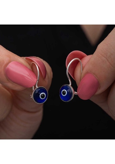 Gümüş Sallantılı Nazar Kadın Küpe Çok Renkli