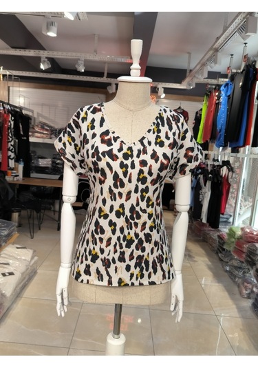 Sensuelle Kadın Kısa Kollu V Yaka Leopar Desen Krep Bluz LEOPAR
