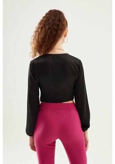 Dekolte Detaylı V Yaka Bluz Siyah-1776 Siyah