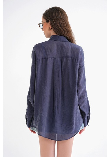 4667 Kadın İnce Oversize Modal Gömlek Lacivert Lacivert 4667 Kadın İnce Oversize Modal Gömlek Lacivert Lacivert