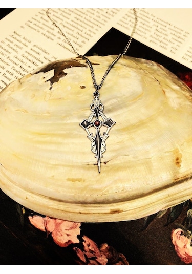 Gümüş Kaplama Siyah Ve Kırmızı Mineli Gotik Haç Kolye Çok REnkli