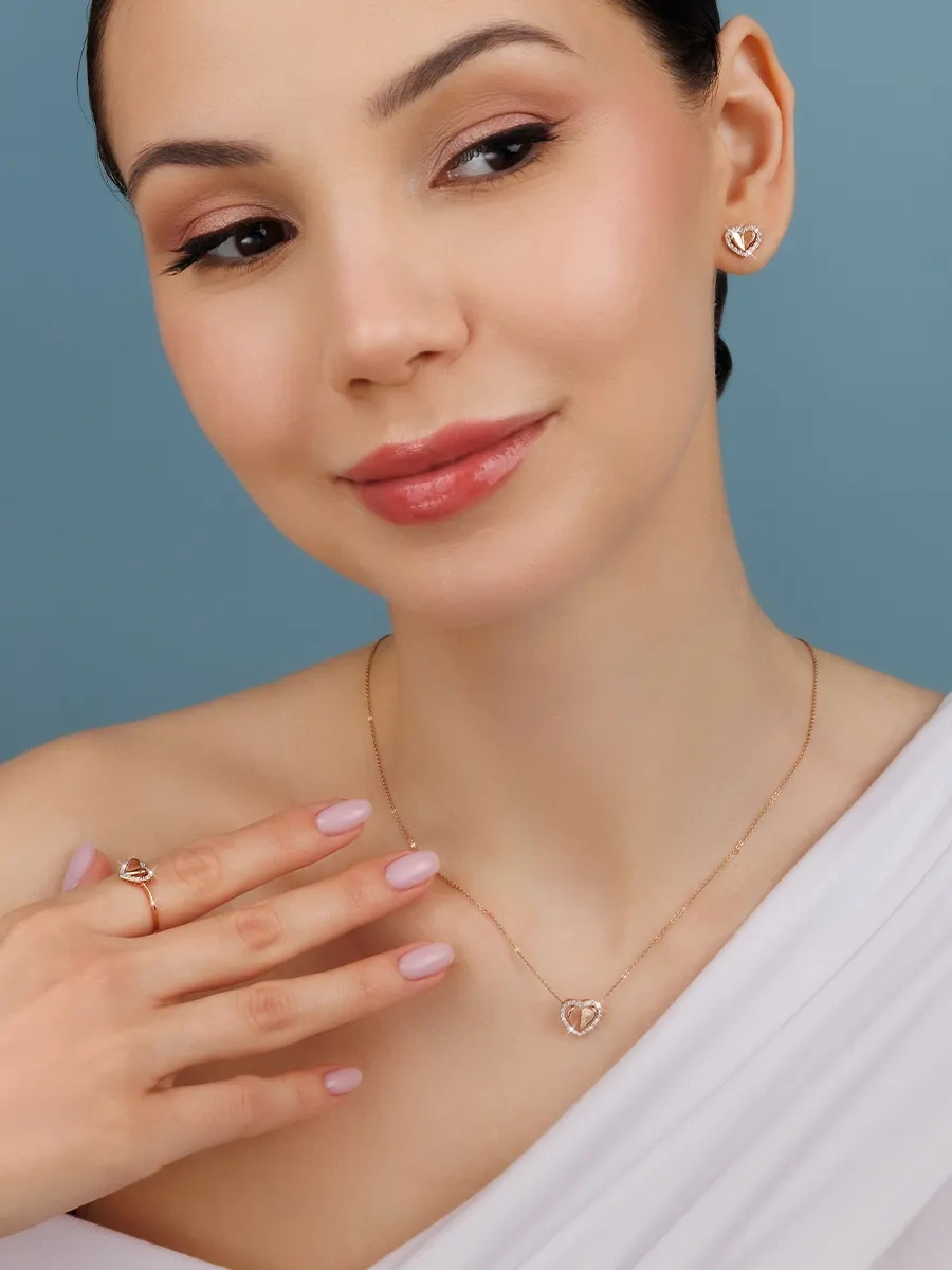 Veronika Jewelry Factory 925 Ayar Gümüş Kalp Şeklinde Zirkon Taşlı Yüzük. 449076189 Altın