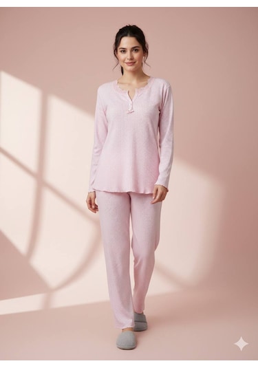 Dantel Yaka Detaylı Pamuklu Penye Kumaş Pijama Takımı Açık Pembe