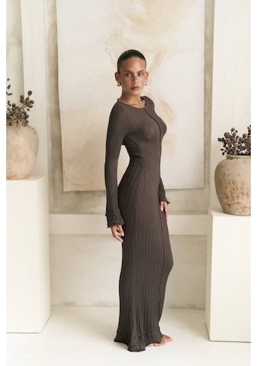 Matias Sırt Dekolteli Boz Kahve Triko Uzun Elbise Boz Kahve