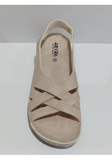 Aryan 37-759 Anatomic Kadın Dolgu Topuk Sandalet Bej