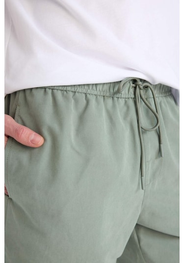 Defacto Regular Fit Kısa Boy Yumuşak Tuşeli Deniz Şortu E0993ax25hskh440 Haki