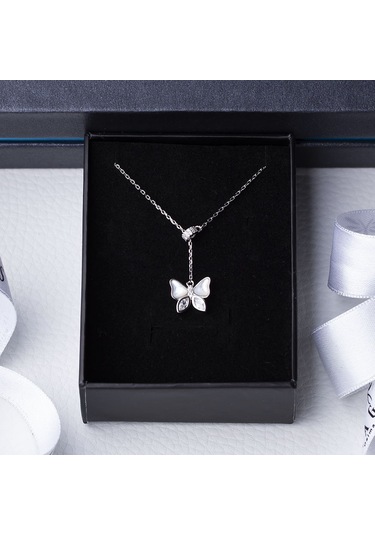 Kelebek Sedef Zirkon Taşlı Model 925 Ayar Gümüş Kadın Kolye Gümüş