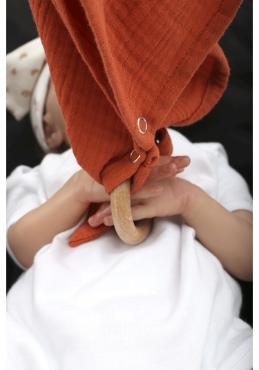 Luckka Çok Amaçlı Müslin Oyuncak , Diş Kaşıyıcı , Puset Oyuncağı , Emzik Tutacağı , Fular - Ztcrınkletoy Kiremit