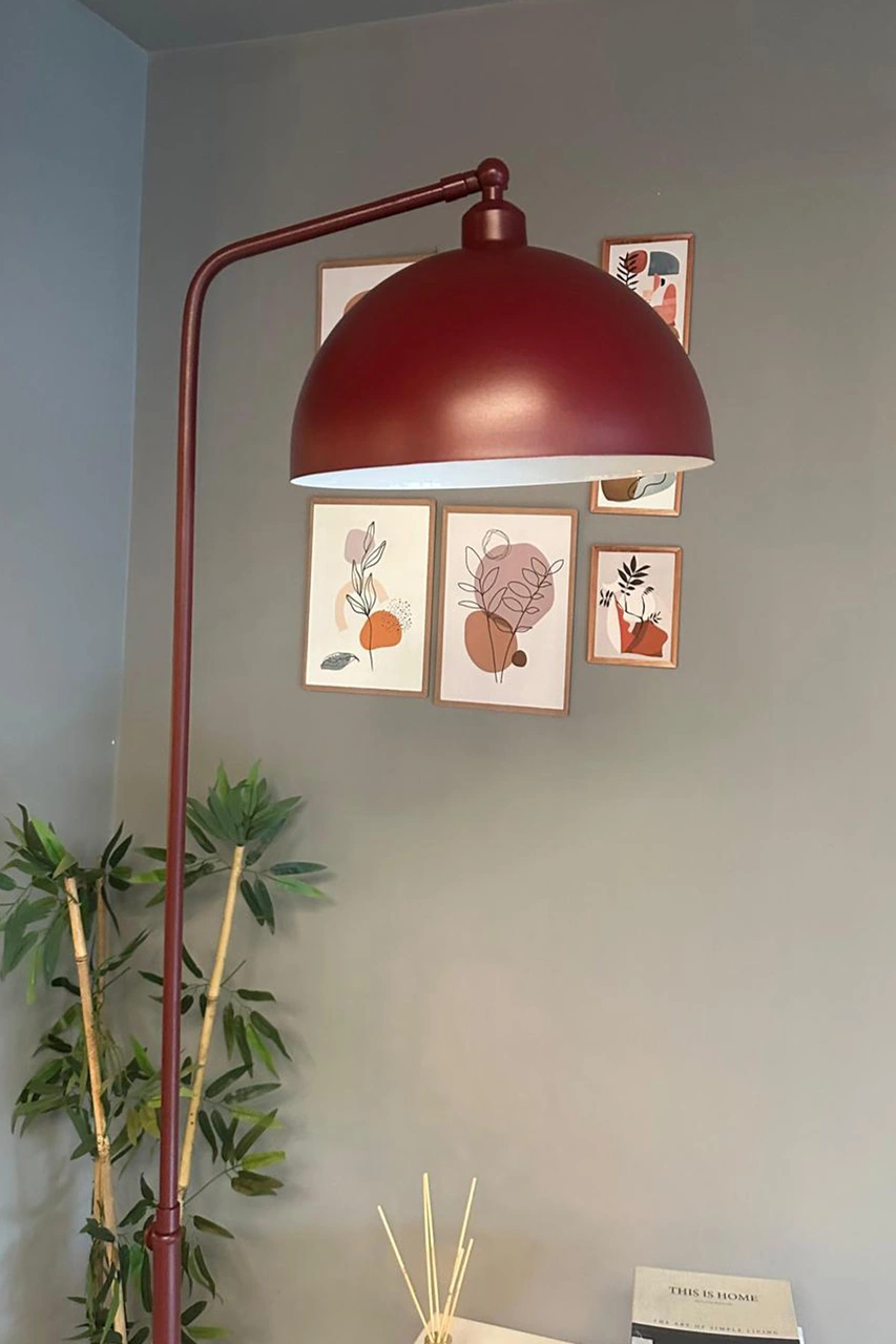 Vişne Çürüğü Lambader Hareketli Başlık Dekoratif Metal Oturma Odası Çalışma Odası Zemin Bordo