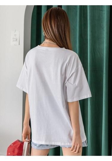 Kadın Beyaz Oversize Dreamers Baskılı T-shirt Beyaz-67295